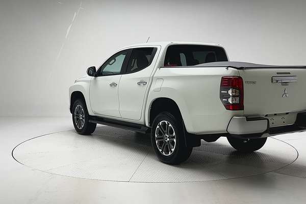 2023 Mitsubishi Triton GLS MR 4X4 thumb-8