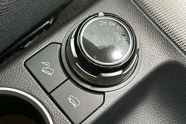 2023 Mitsubishi Triton GLS MR 4X4 thumb-16