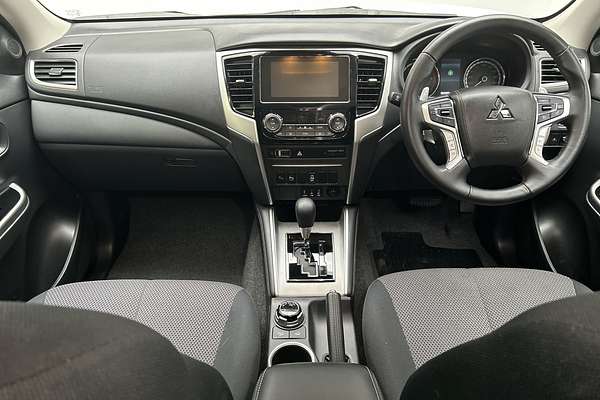 2023 Mitsubishi Triton GLS MR 4X4 thumb-19