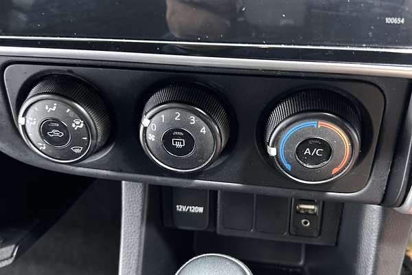 2017 Toyota Corolla Ascent ZRE172R thumb-14
