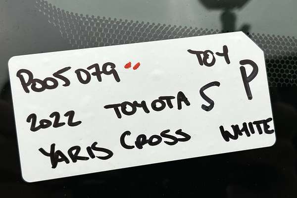 2022 Toyota Yaris Cross Urban MXPB10R thumb-23