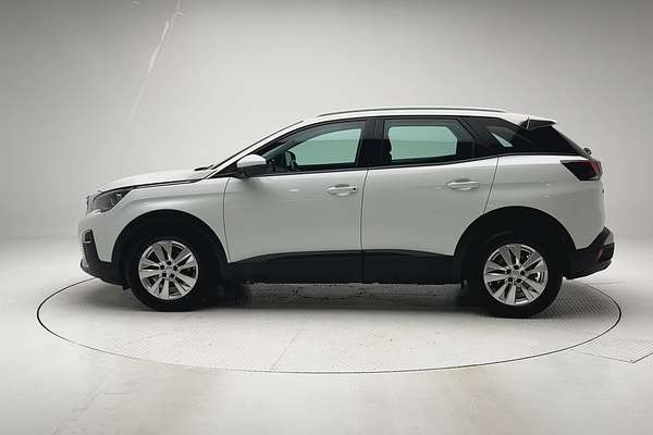 2018 Peugeot 3008 Active P84 thumb-7