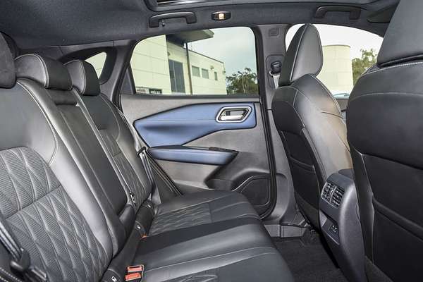 2023 Nissan QASHQAI Ti J12 thumb-8