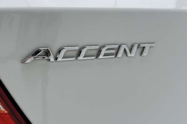 2016 Hyundai Accent Active RB3 thumb-20