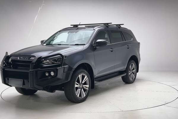 2023 Isuzu MU-X LS-T thumb-5
