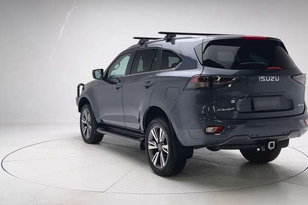 2023 Isuzu MU-X LS-T thumb-8