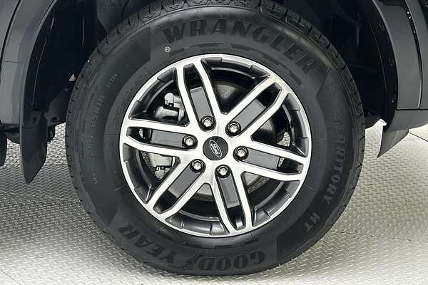 2026 Ford Everest Trend 2.0L thumb-9