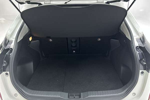 2020 Toyota Yaris Cross GX MXPB10R thumb-20