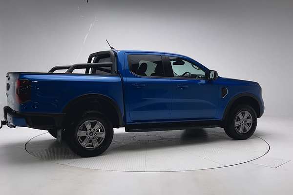 2024 Ford Ranger XLT 4X4 2.0L thumb-2
