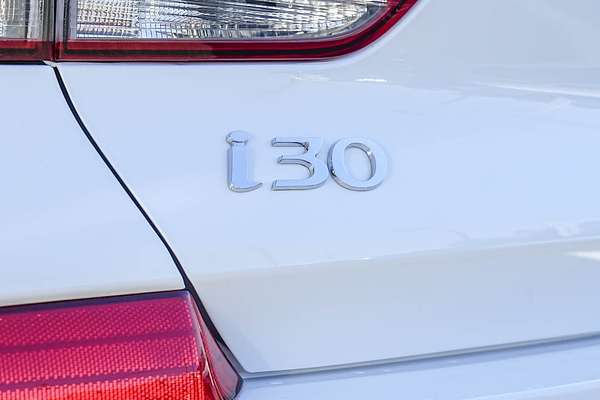 2020 Hyundai i30 Active PD2 thumb-19