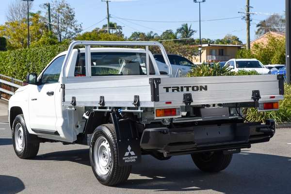 2026 Mitsubishi Triton GLX MV Rear Wheel Drive thumb-5