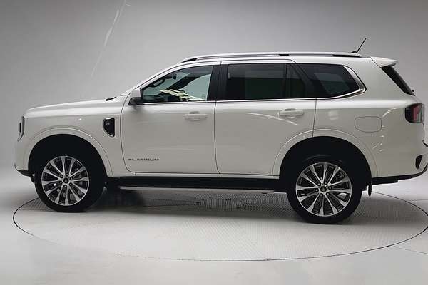 2025 Ford Everest Platinum 3.0L thumb-7