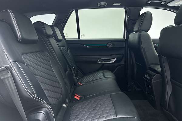 2025 Ford Everest Platinum 3.0L thumb-11
