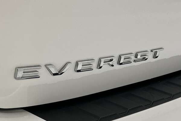 2025 Ford Everest Platinum 3.0L thumb-21