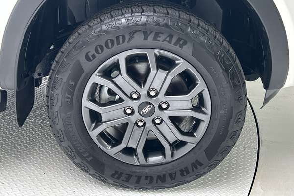 2025 Ford Ranger Wildtrak 4X4 3.0L thumb-9