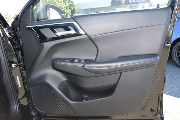 2023 Mitsubishi Outlander LS ZM thumb-15