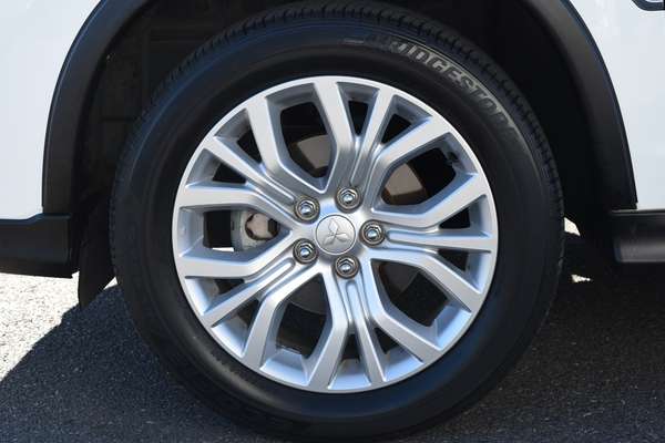 2022 Mitsubishi ASX LS XD thumb-3