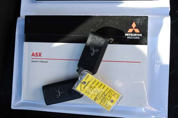 2022 Mitsubishi ASX LS XD thumb-21