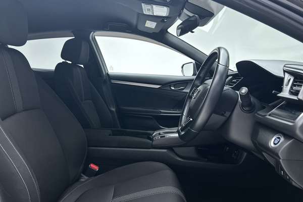 2020 Honda Civic VTi-L 10th Gen thumb-12