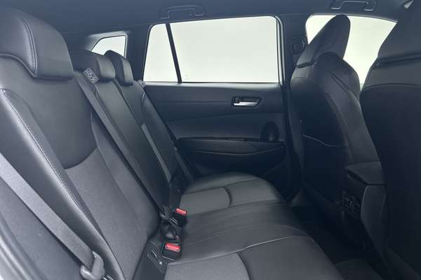 2023 Toyota Corolla Cross GXL MXGA10R thumb-11
