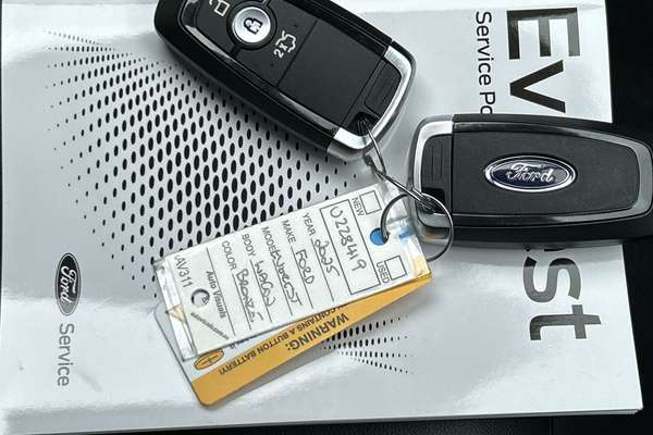 2025 Ford Everest Trend 2.0L thumb-22