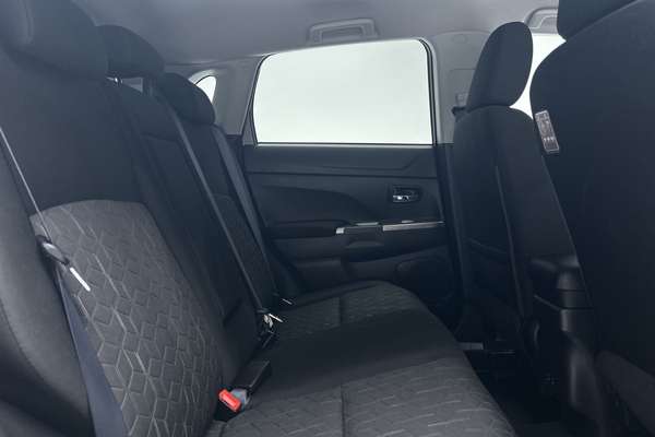 2022 Mitsubishi ASX LS XD thumb-11