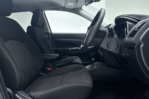 2022 Mitsubishi ASX LS XD thumb-12