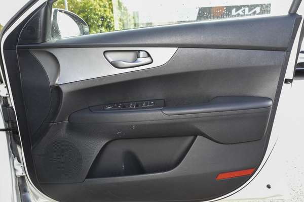 2018 Kia Cerato S BD thumb-15