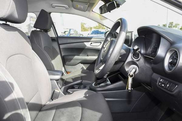 2018 Kia Cerato S BD thumb-9