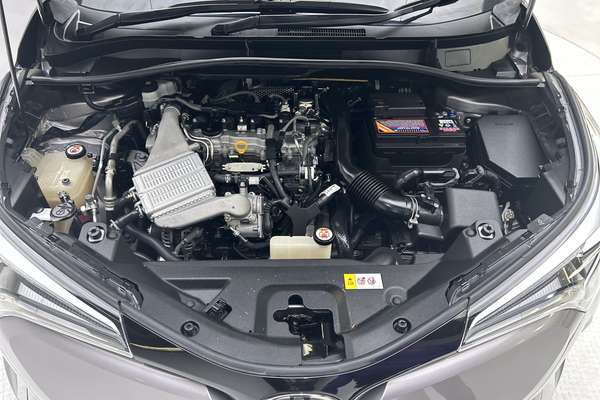 2018 Toyota C-HR Koba NGX50R thumb-10