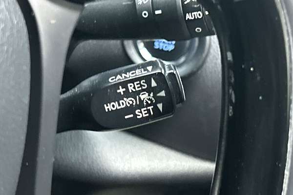 2018 Toyota C-HR Koba NGX50R thumb-15