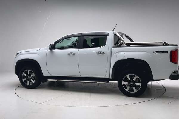 2024 Volkswagen Amarok TDI600 Style NF 4X4 thumb-5
