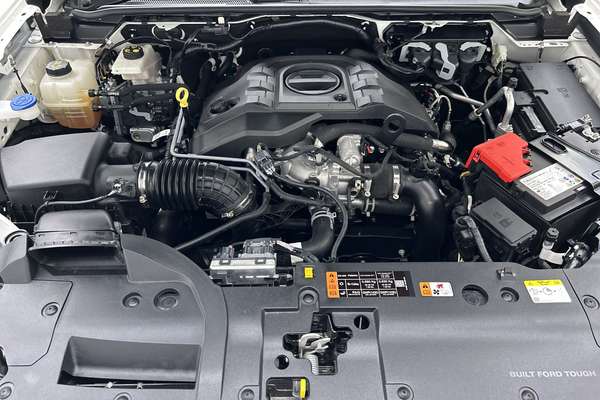 2025 Ford Ranger Platinum 4X4 3.0L thumb-10
