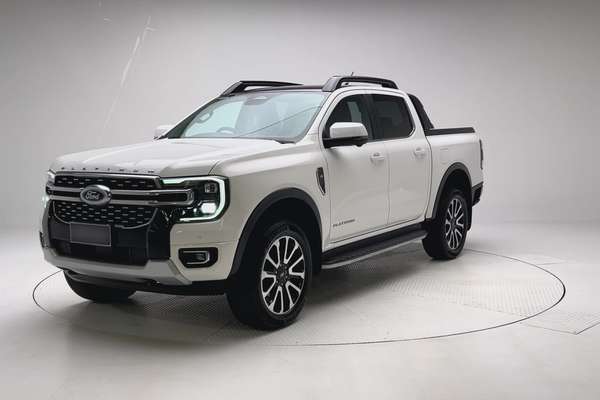 2025 Ford Ranger Platinum 4X4 3.0L thumb-5
