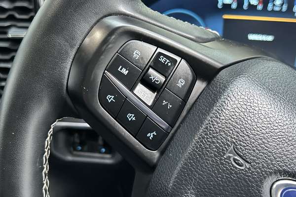 2025 Ford Ranger Platinum 4X4 3.0L thumb-17