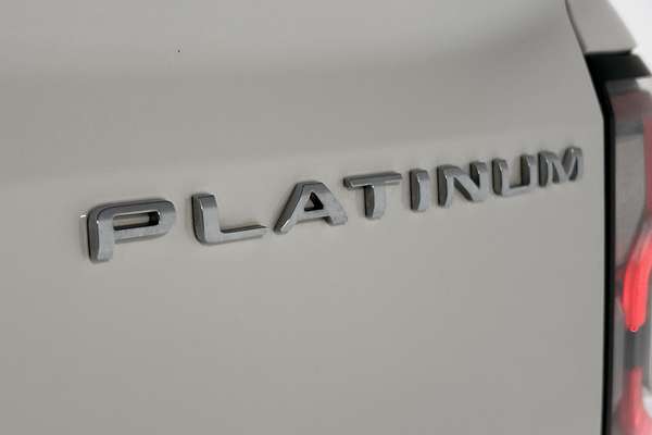 2025 Ford Ranger Platinum 4X4 3.0L thumb-21