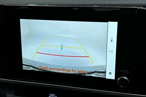 2025 Toyota Camry Ascent AXVH80R thumb-15