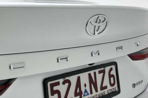 2025 Toyota Camry Ascent AXVH80R thumb-21