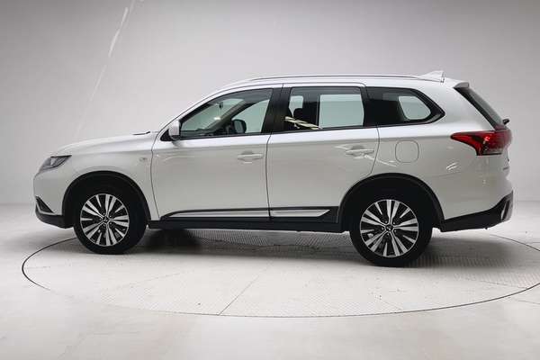 2019 Mitsubishi Outlander ES ZL thumb-7
