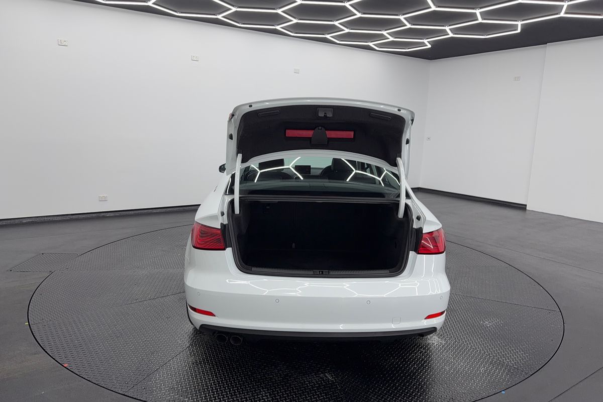 2014 Audi A3 Attraction 8V
