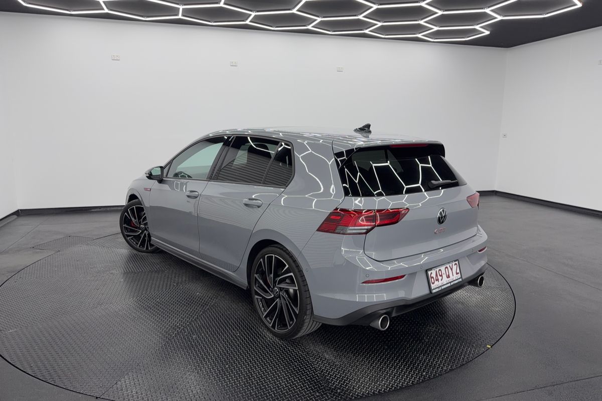 2024 Volkswagen Golf GTI 8