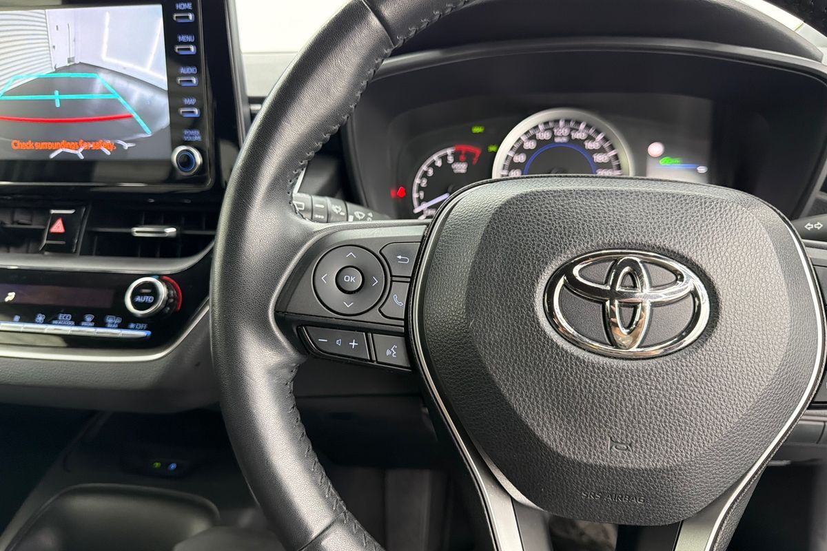 2022 Toyota Corolla SX Hybrid ZWE211R