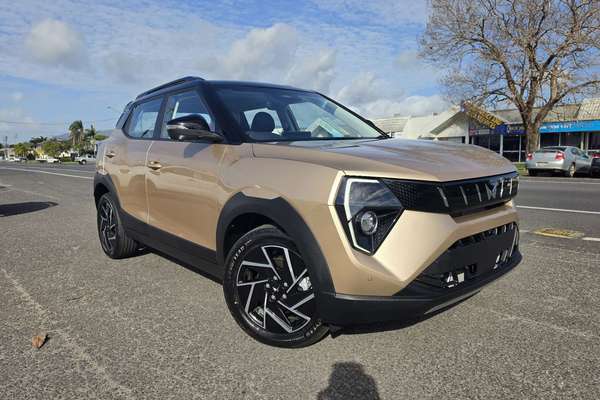 2026 Mahindra XUV3XO AX7L
