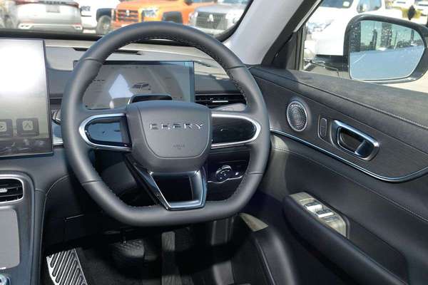 2026 Chery Tiggo 8 Super Hybrid Urban T31 thumb-17