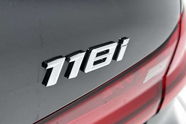 2023 BMW 1 Series 118i M Sport F40 thumb-21