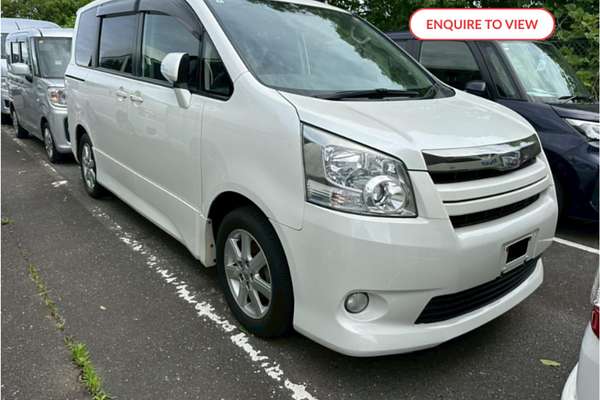 2008 Toyota Noah Welcab