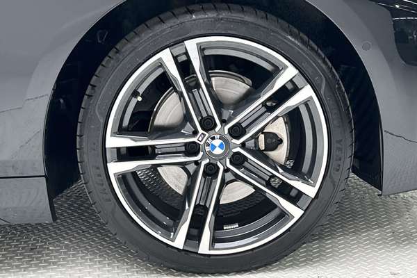 2023 BMW 1 Series 118i M Sport F40 thumb-9