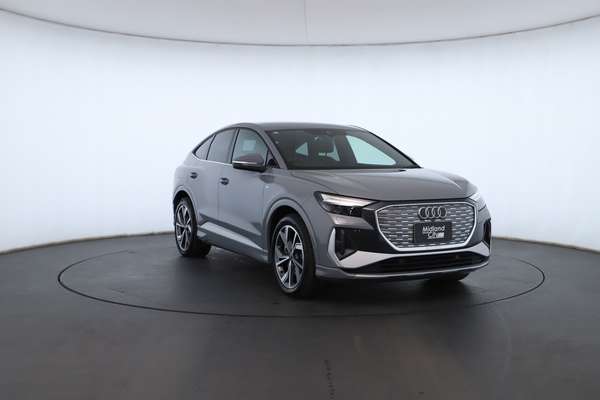2025 Audi Q4 e-tron 45 F4 - Image 5