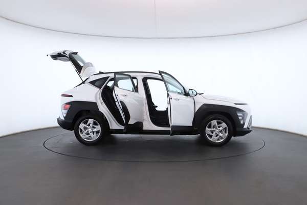 2025 Hyundai Kona SX2.V3 - Image 2