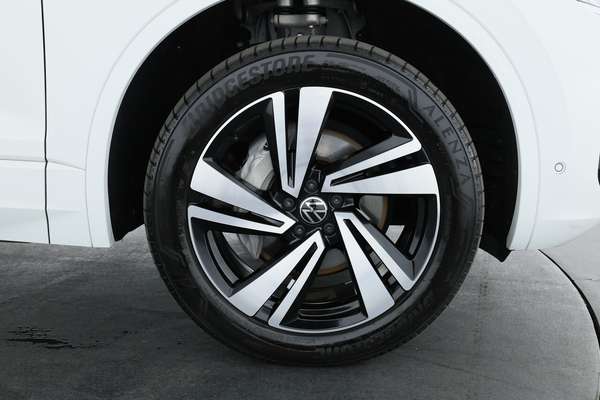 2023 Volkswagen Touareg 210TDI R-Line CR - Image 4